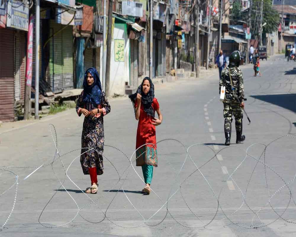 Post-paid mobile phone services restored in Kashmir without internet