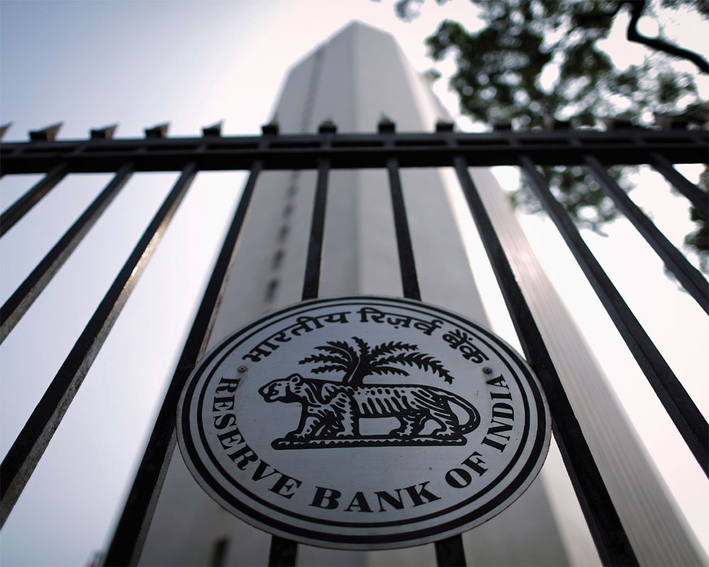 RBI to pay Rs 28,000 cr as interim dividend to govt