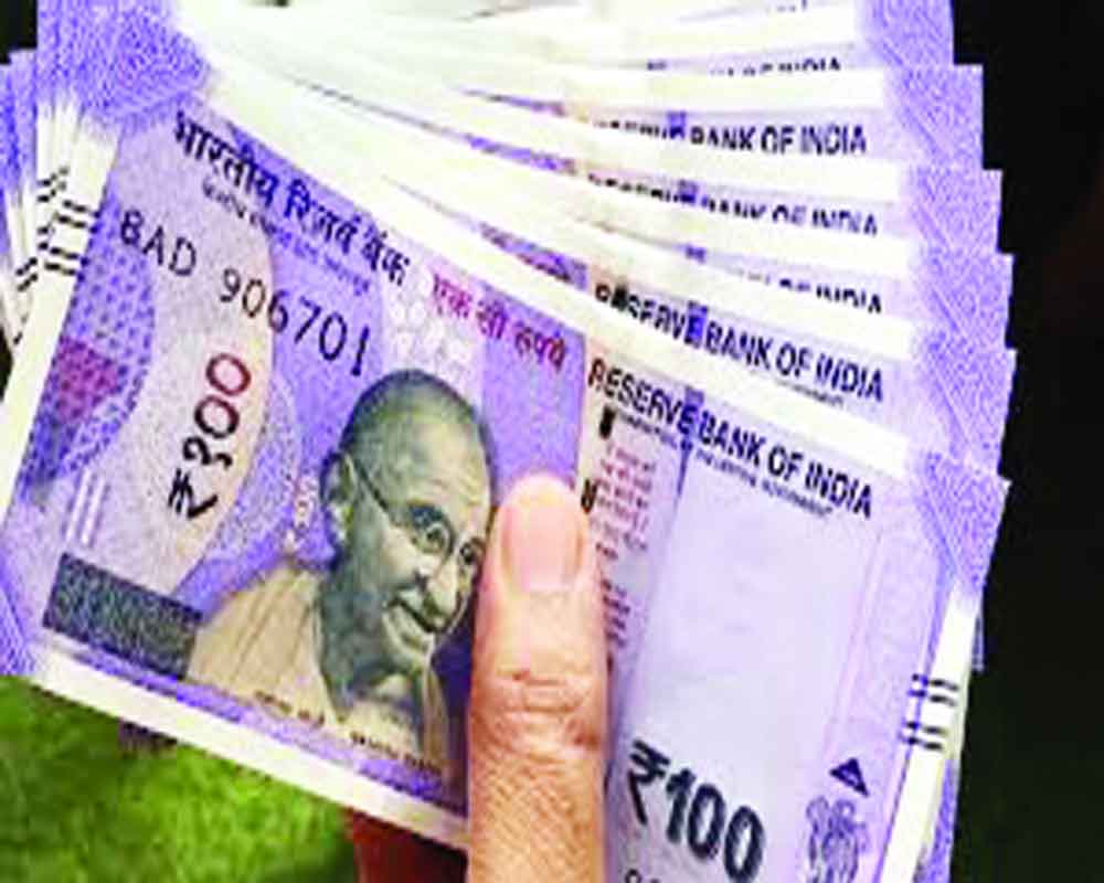 Rs recovers 16 paise to close at 71.55 a dollar
