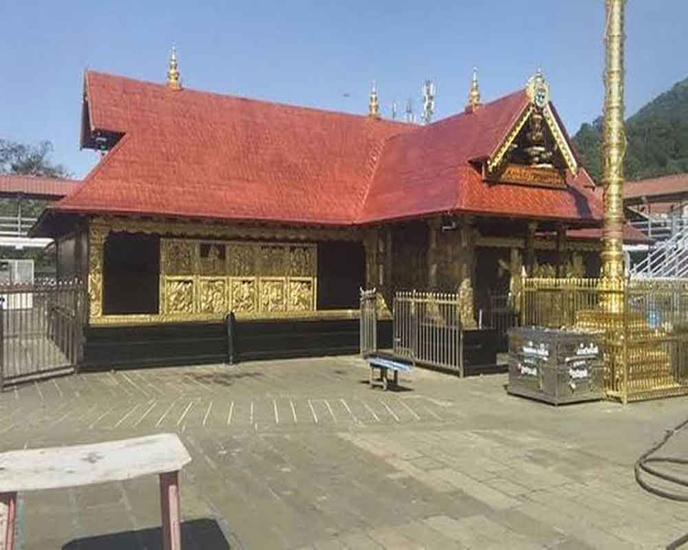Ayyappa temple opens, 10 women sent back by police