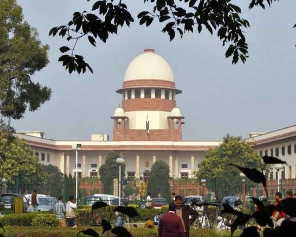 SC seeks response from J& K on plea challenging detention of 5 persons