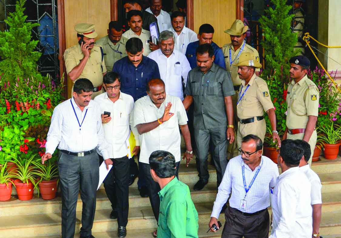 SC verdict dashes HDK Govt hopes