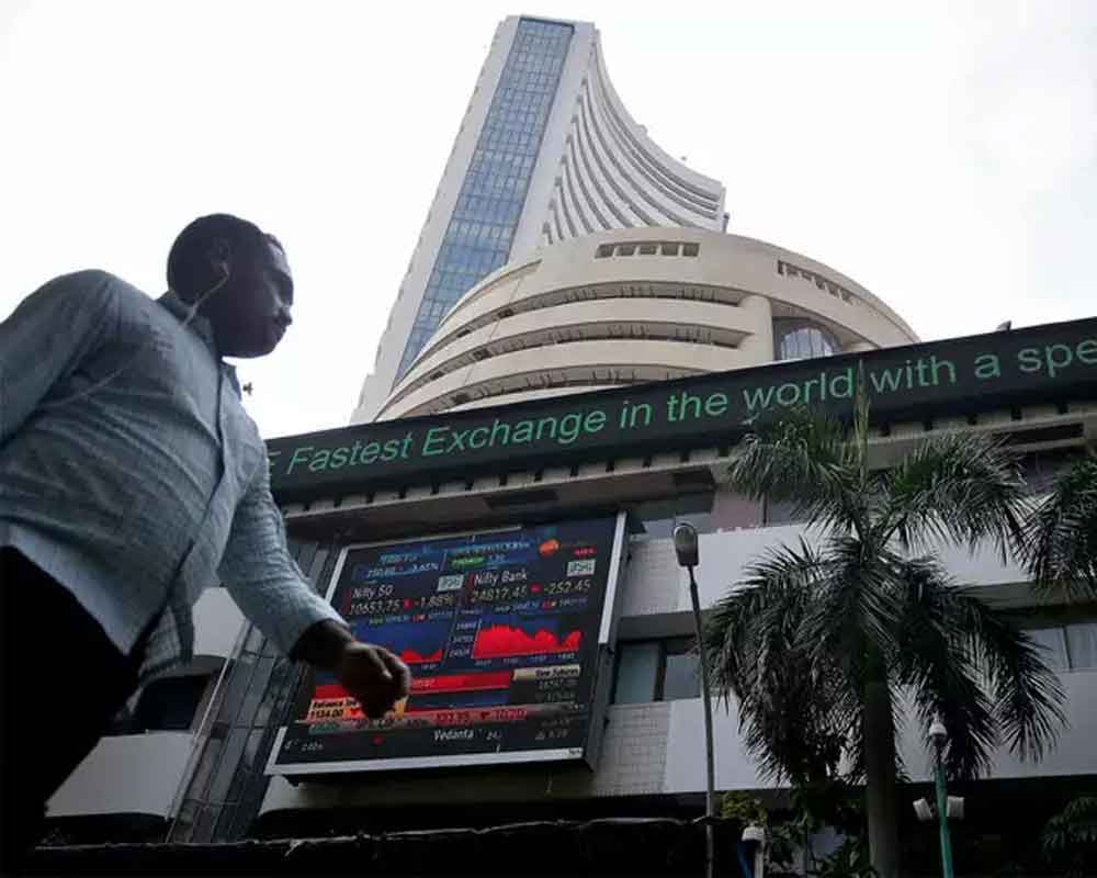 Sensex snaps 6-day fall, spurts 646 points as banks, financials sparkle