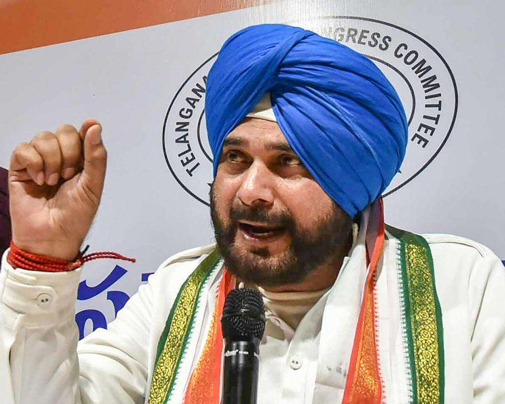 Sidhu condemns Pulwama attack, but asks if entire nation can be blamed for handful of people