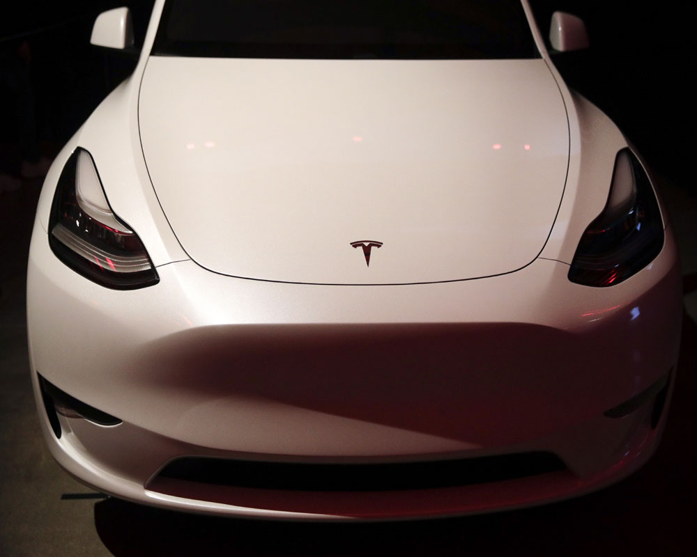 Tesla unveiling Model Y SUV, expanding into popular segment