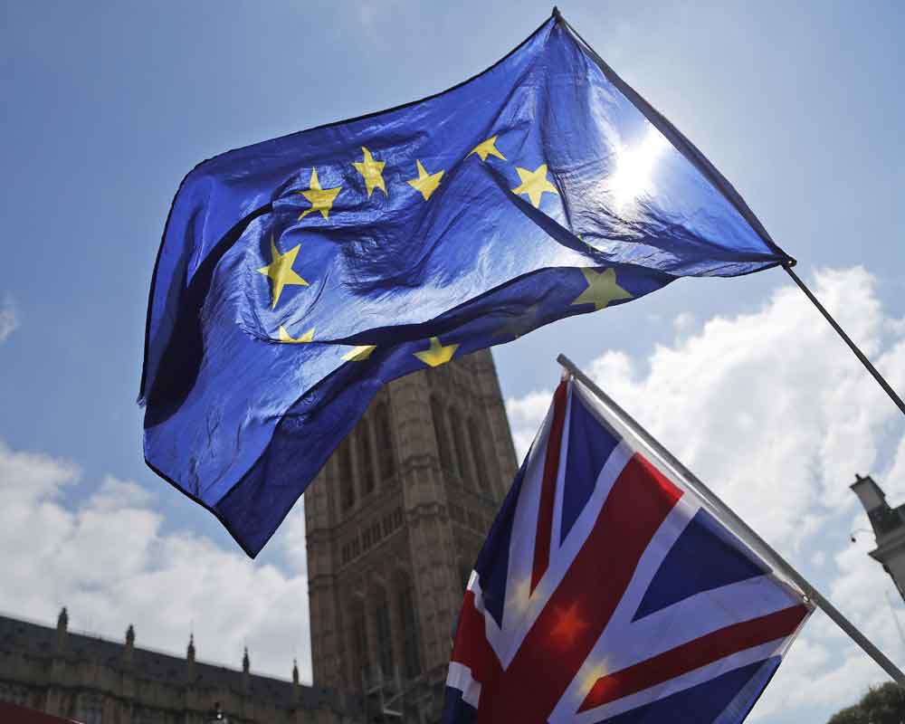 UK govt to resume cross-party Brexit talks next week