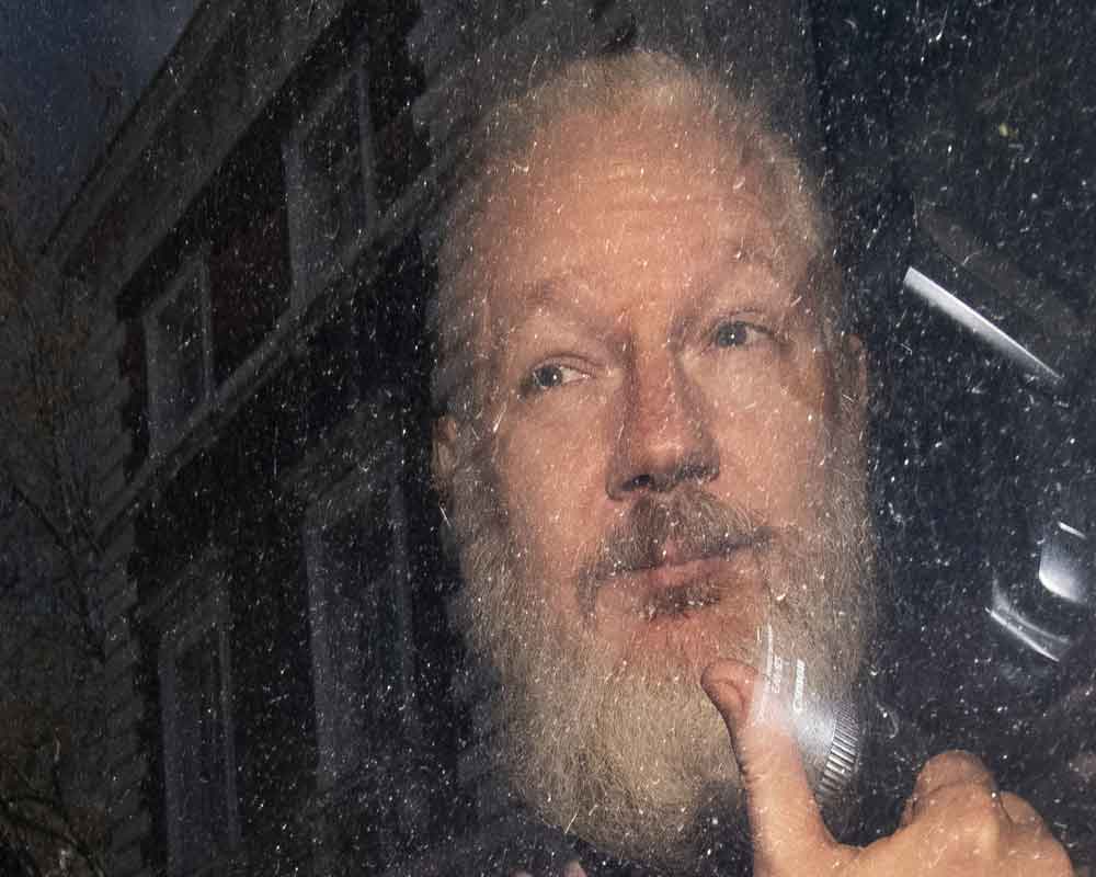 WikiLeaks' Assange is arrested at Ecuador embassy in London