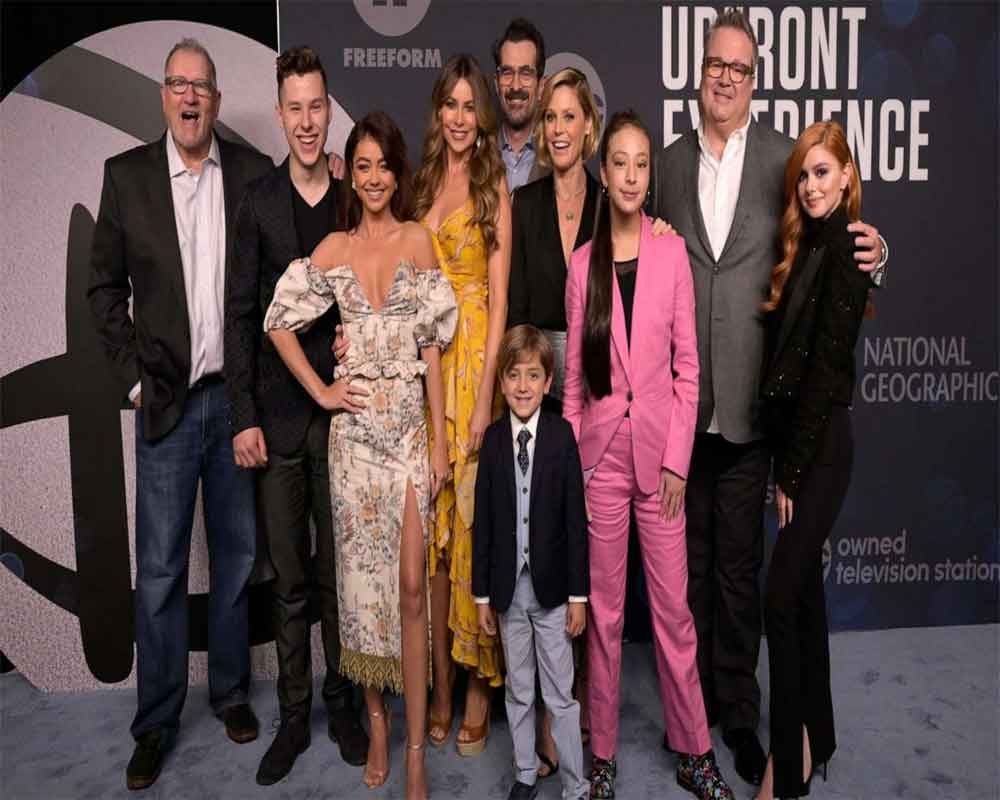 'Modern Family' sets April date for series finale