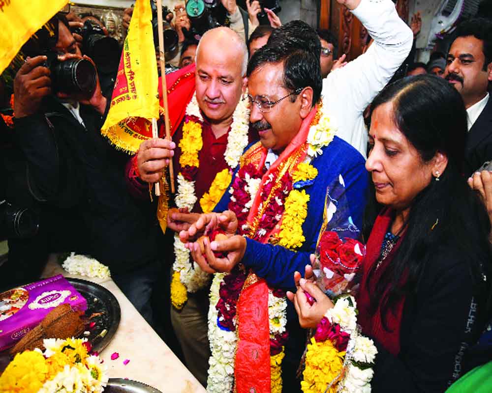 AAP chief owes partyâ€™s win to Lord Hanuman