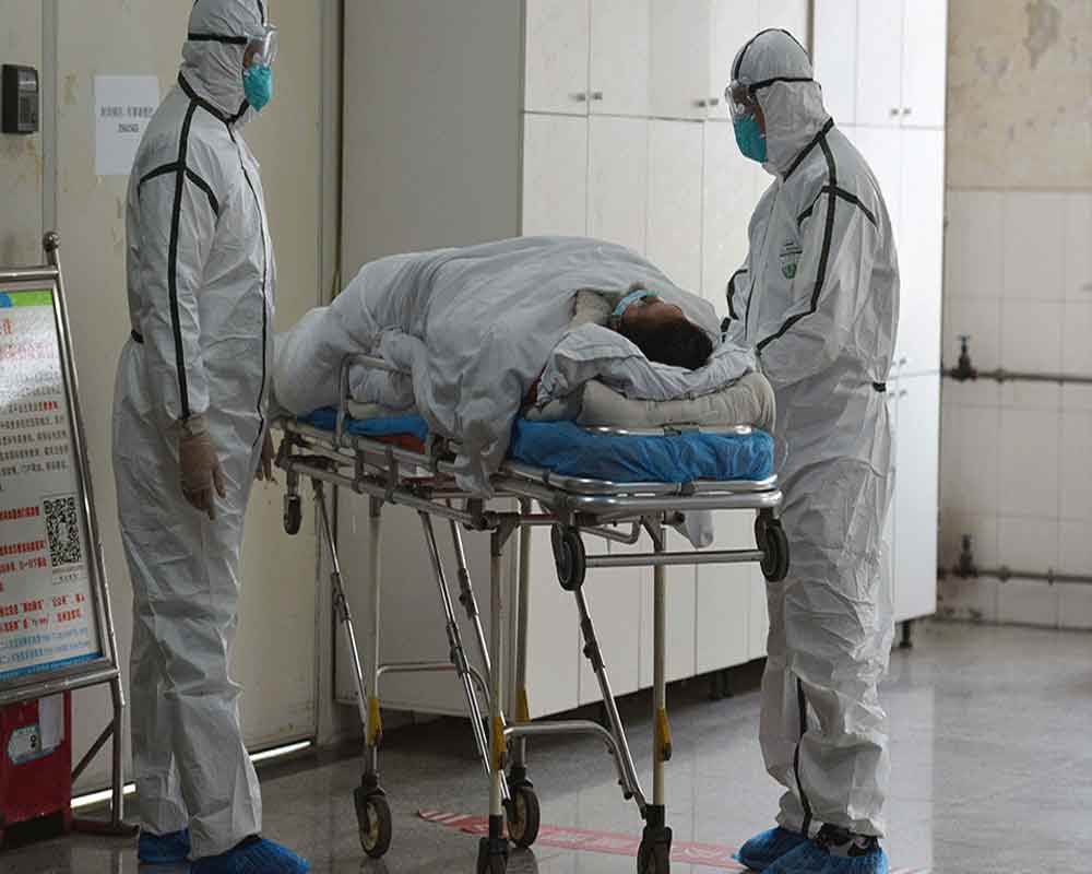 China coronavirus: Death toll climbs to over 2,700 amidst signs of slowdown