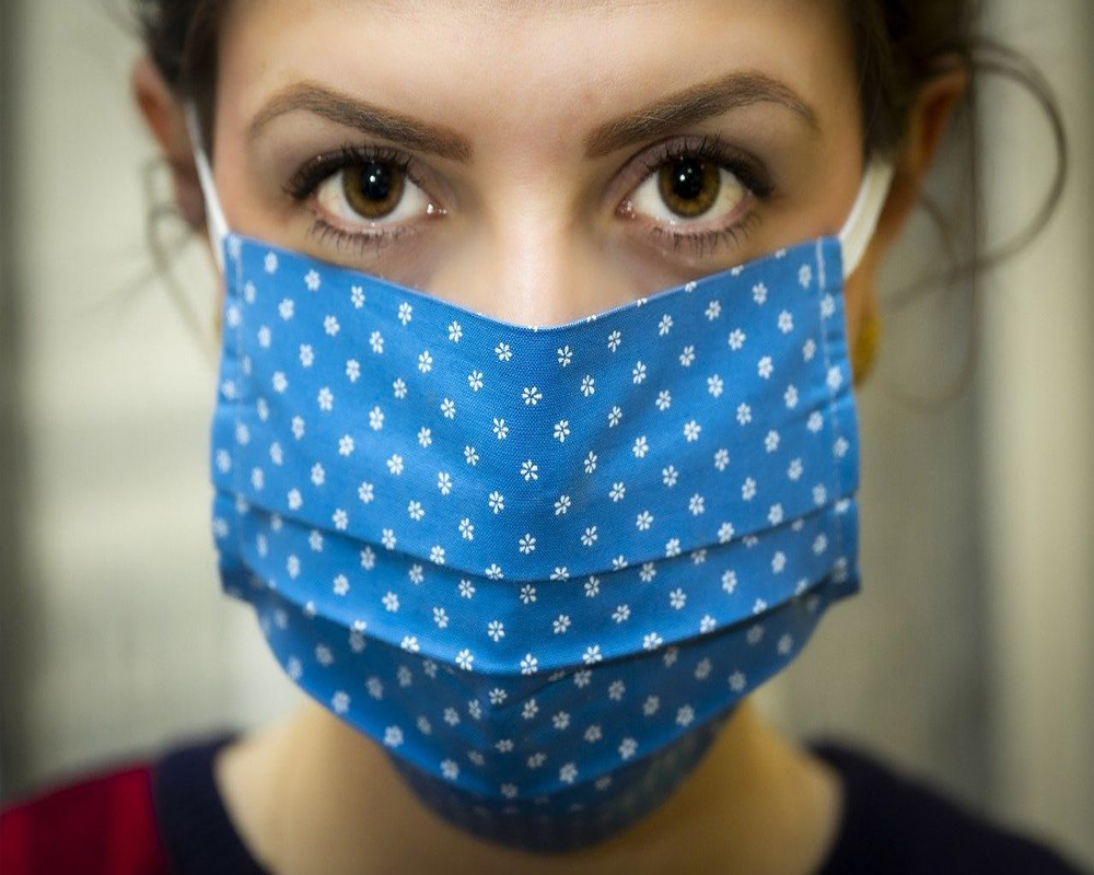 COVID-19: Most homemade masks block large cough droplets, even as single layer, says study