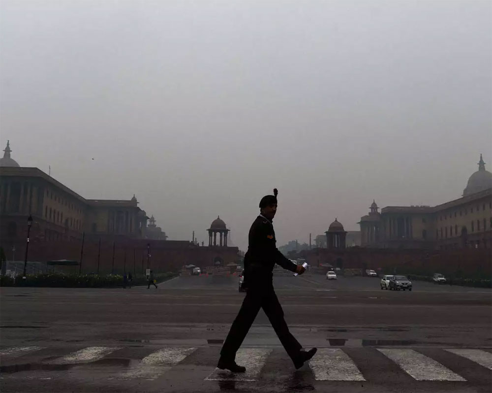 Delhi records cold morning as minimum temp drops to 8.5 deg C