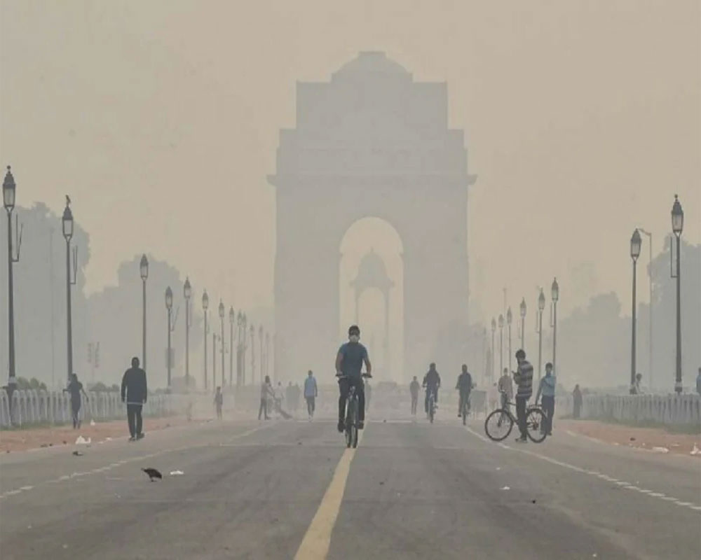 Delhi's air quality 'very poor', improvement predicted
