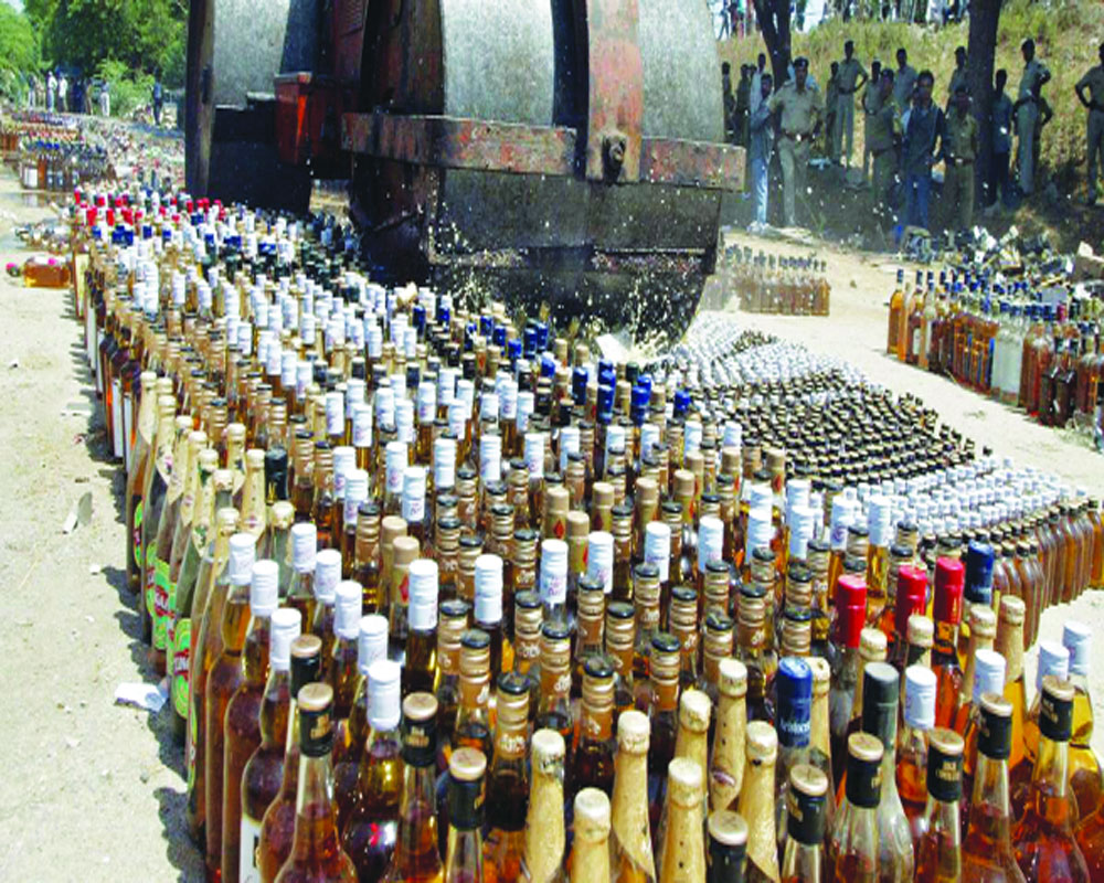 EC seizes 7.79L litre liquor in dry Bihar