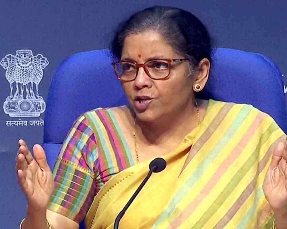 Govt announces free foodgrain to migrants, concessional credit to farmers