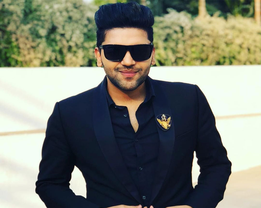 Guru Randhawa Height, Age, Family, Wiki, News, Videos, Discussion & More