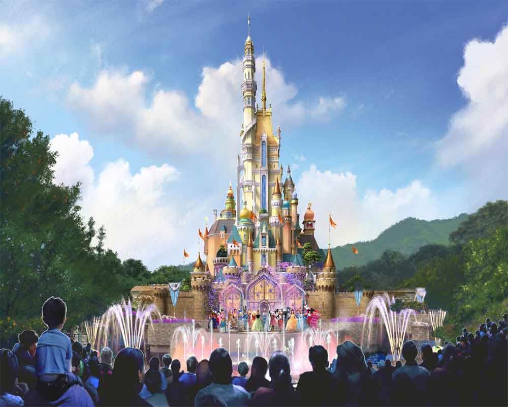 Hong Kong Disneyland closes over China virus fears