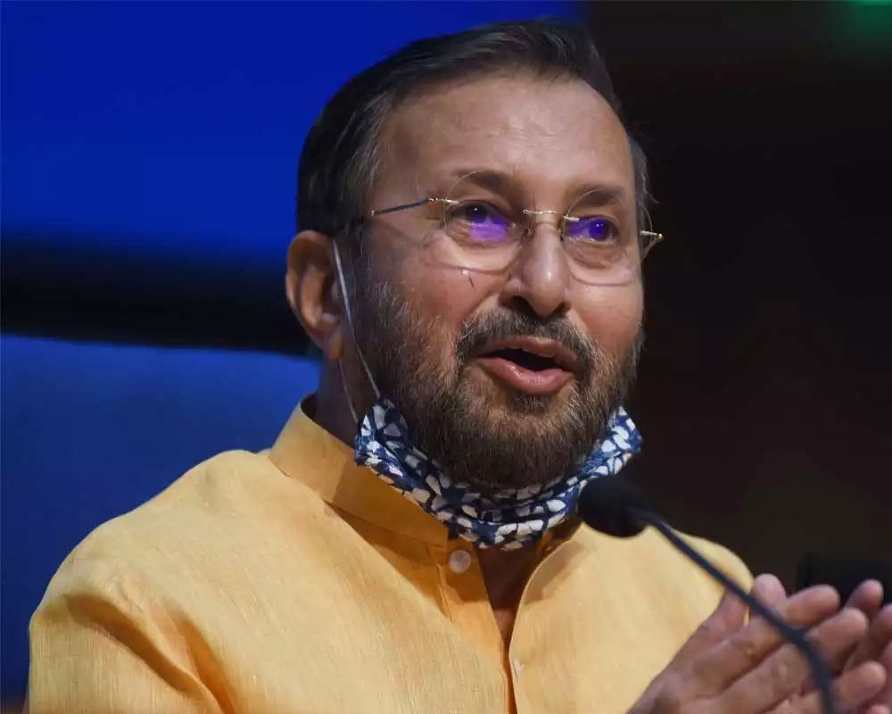 Javadekar flags off 50 CPCB teams in Delhi-NCR, says only 4% pollution due to stubble burning