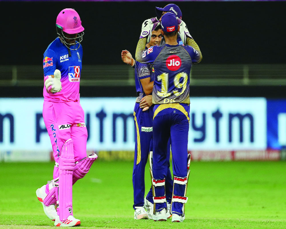 KKR totally outclass Royals