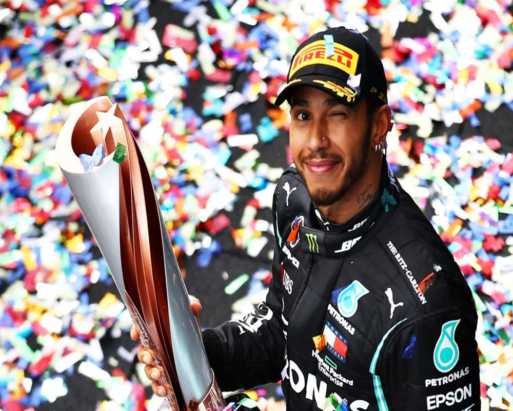 Lewis Hamilton equals Schumacher's record of championship wins