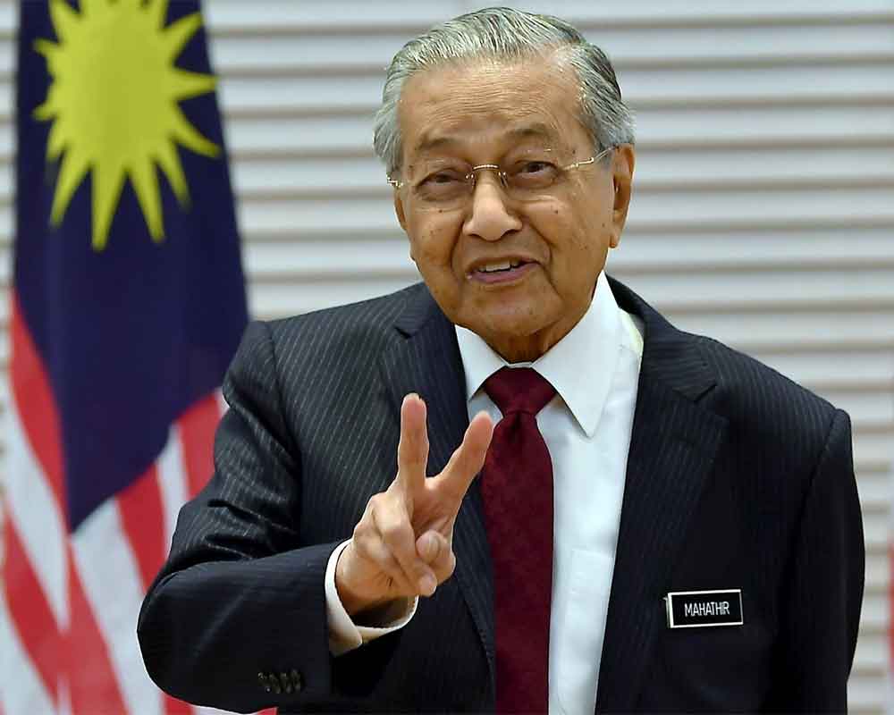 Malaysia on track to commercially roll out 5G: Mahathir