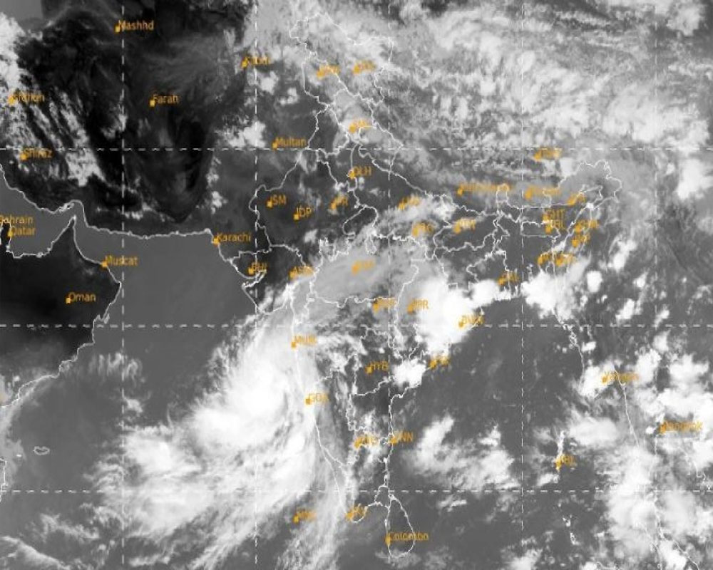 Mumbai on edge as first cyclone in 72 years makes landfall