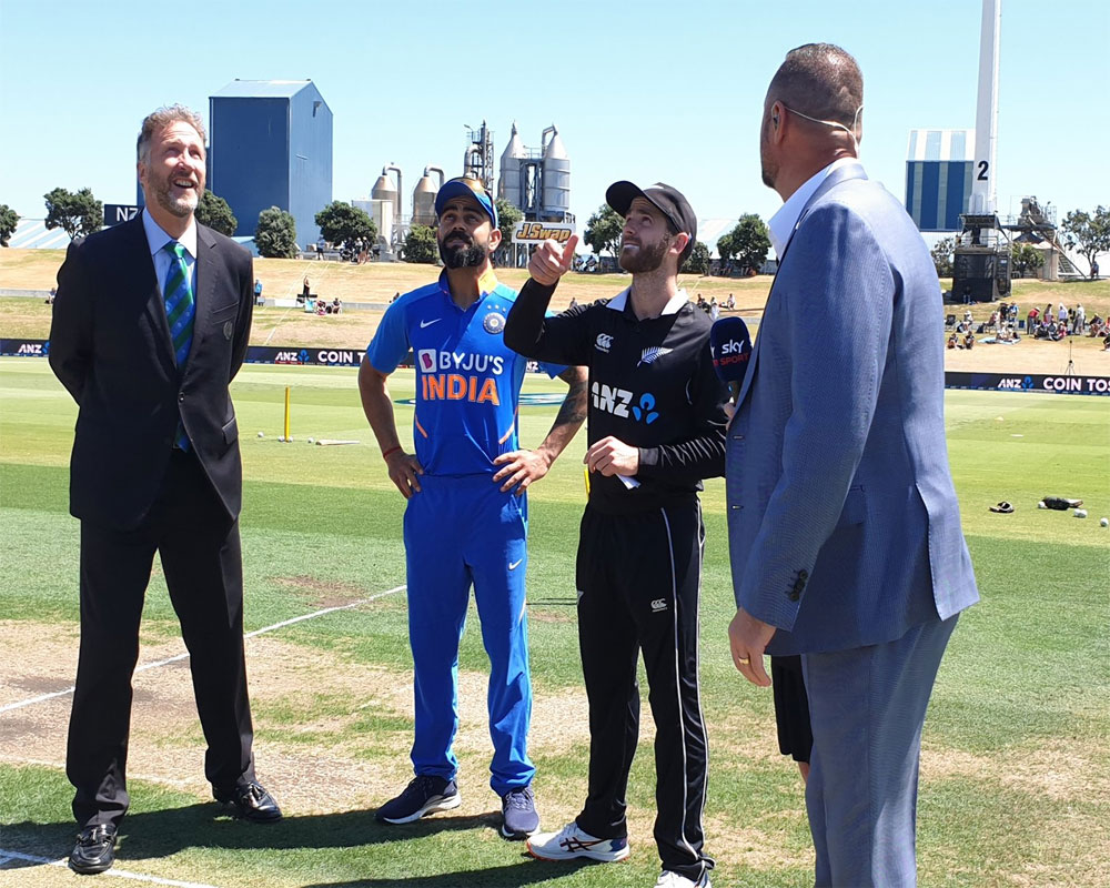 New Zealand win toss, opt to bowl