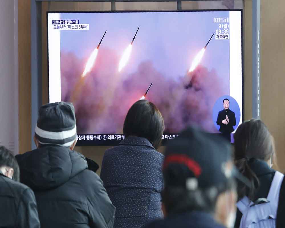 North Korea fires 3 projectiles: South's military