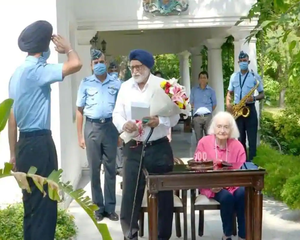 Oldest living IAF fighter pilot turns 100, Air chief extends greetings