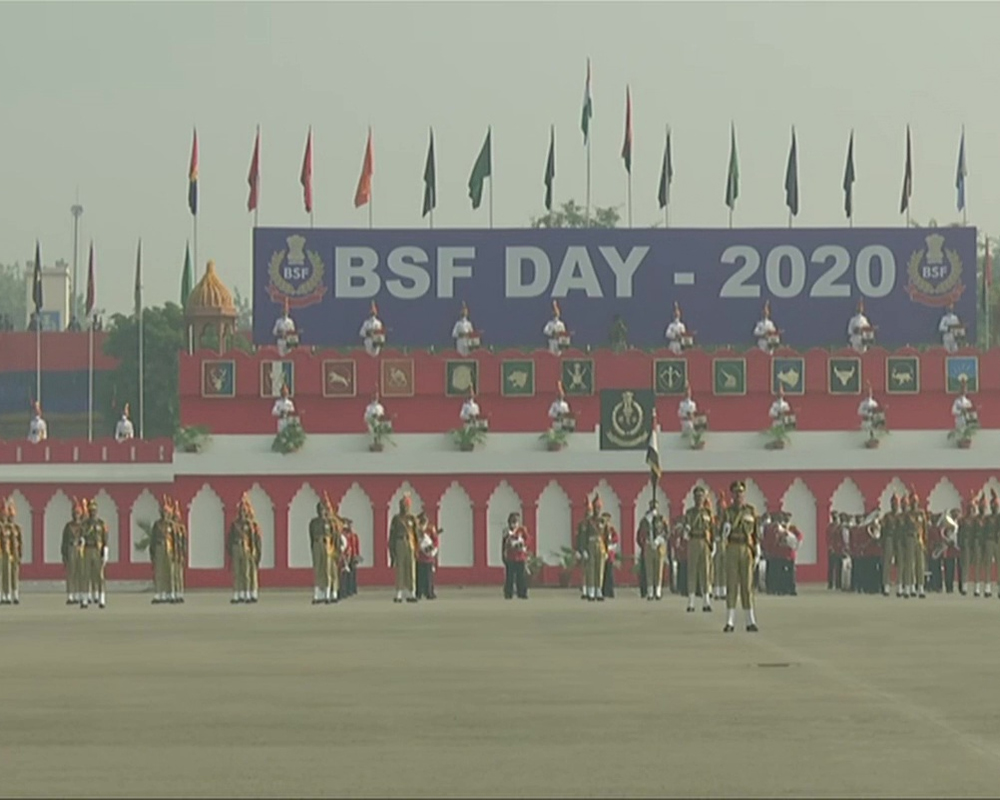 PM Modi greets BSF on its raising day