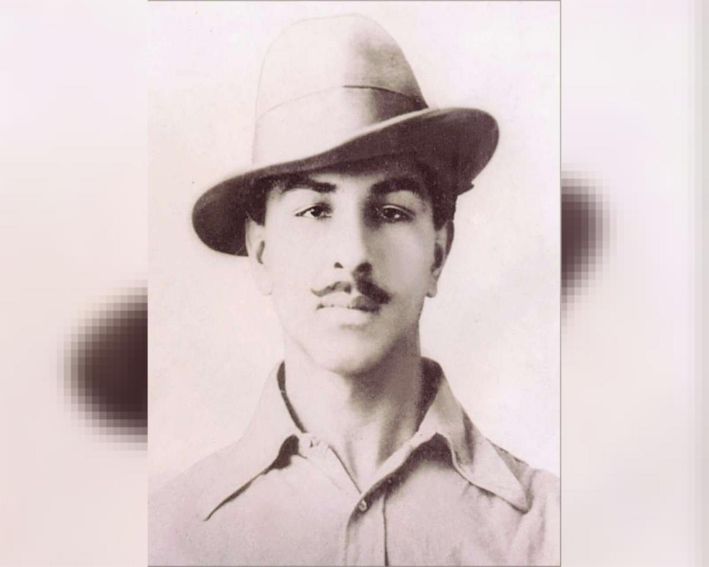 PM pays tribute to Bhagat Singh