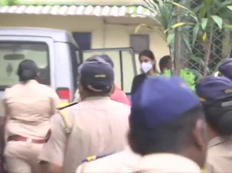 Rhea Chakraborty shifted from NCB office to Byculla jail