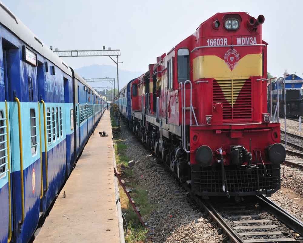 Rlys issues guidelines for TTEs on board 100 pairs of special trains to run from June 1