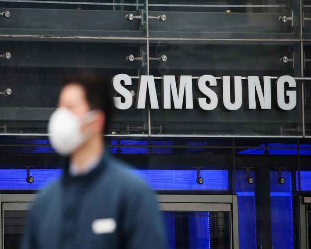 Samsung debuts portable SSD T7 with fingerprint scanner