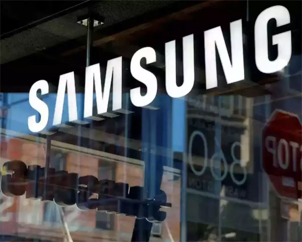 Samsung sells 88 million handsets in Q3, India a shining spot