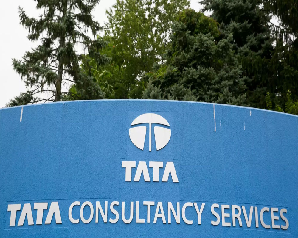 TCS quarterly net profit falls nearly 14 pc to Rs 7,008 cr