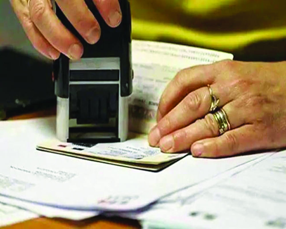 Trumpâ€™s new curbs on H-1B visas  to hit Indian IT professionals