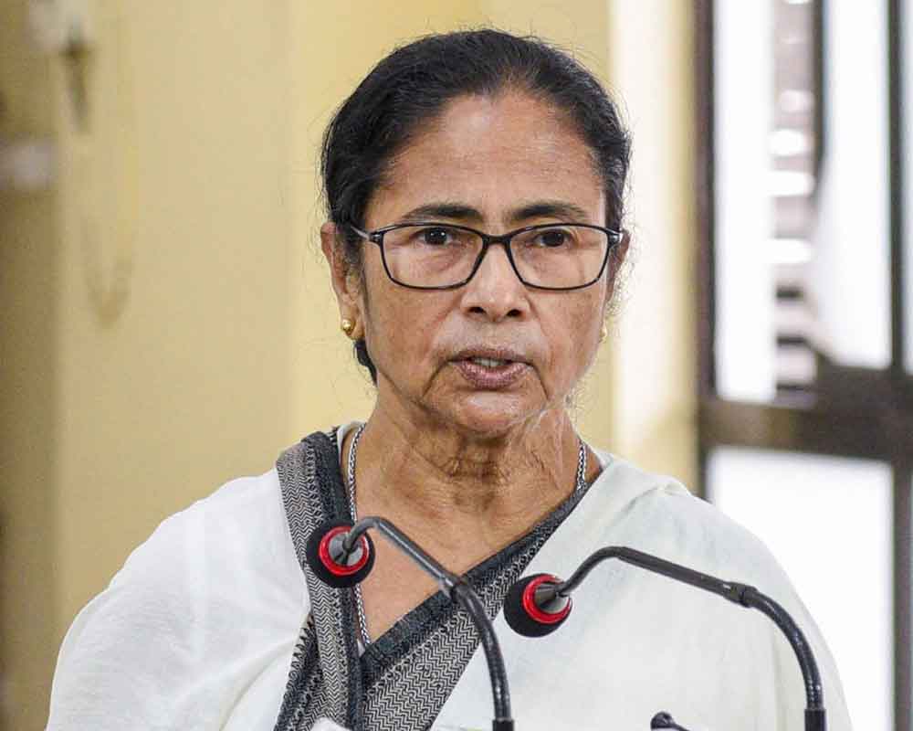 WB to have Rs 200 cr fund to tackle coronavirus, closure of schools extended till Apr 15