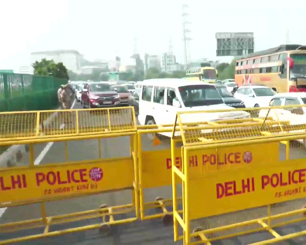 Bharat Bandh: Delhi Police tightens security at border points