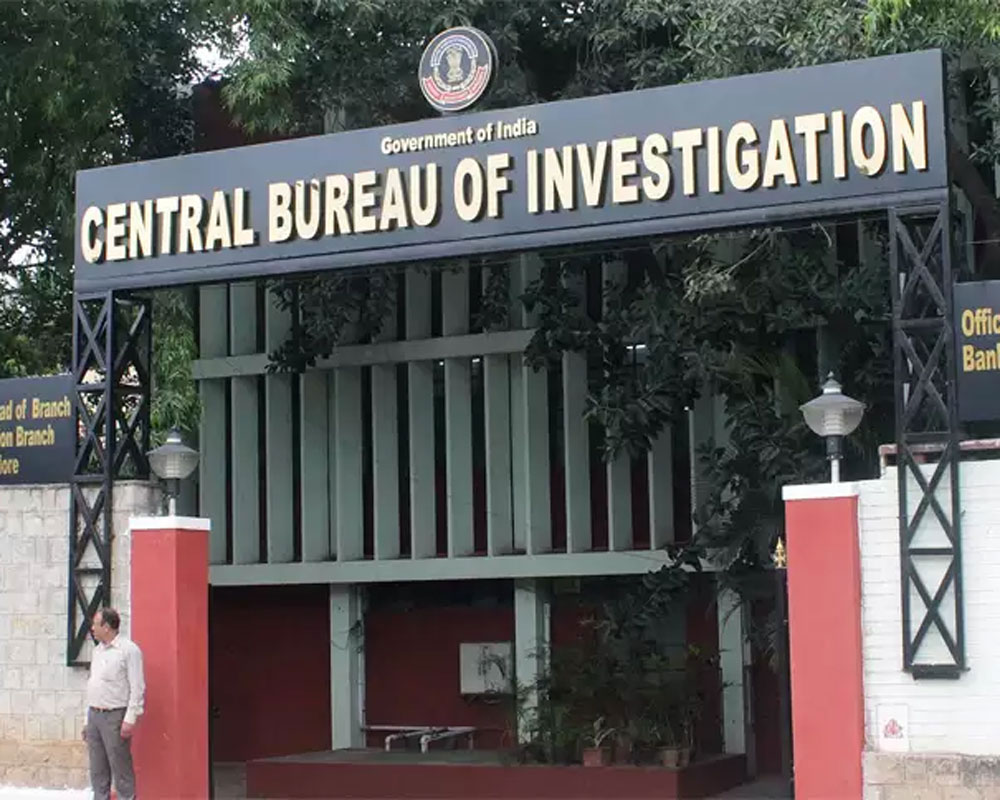 CBI recovers Rs 1.12 cr cash during searches at Delhi Police sub-inspector's house