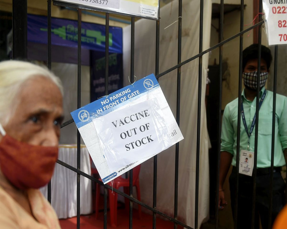 COVID-19: Dose shortage hits vaccination drive in Mumbai