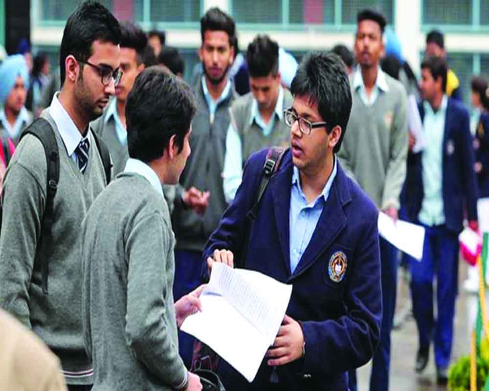 Deserving students must be allocated grades on basis of yearly performance