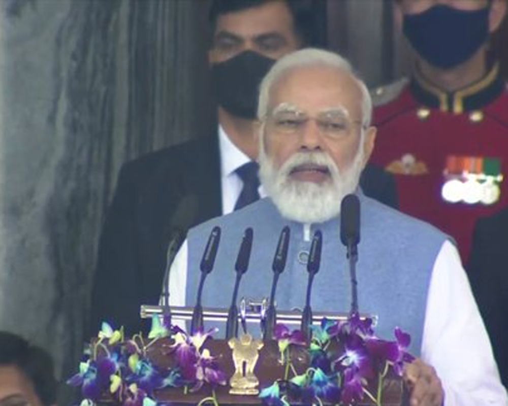 Dynastic parties matter of concern to people committed to Constitution: PM Modi