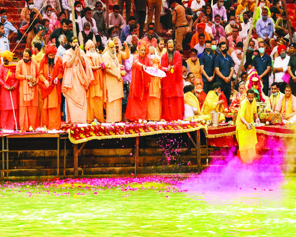 Experts fear Kumbh can be Covid super-spreader