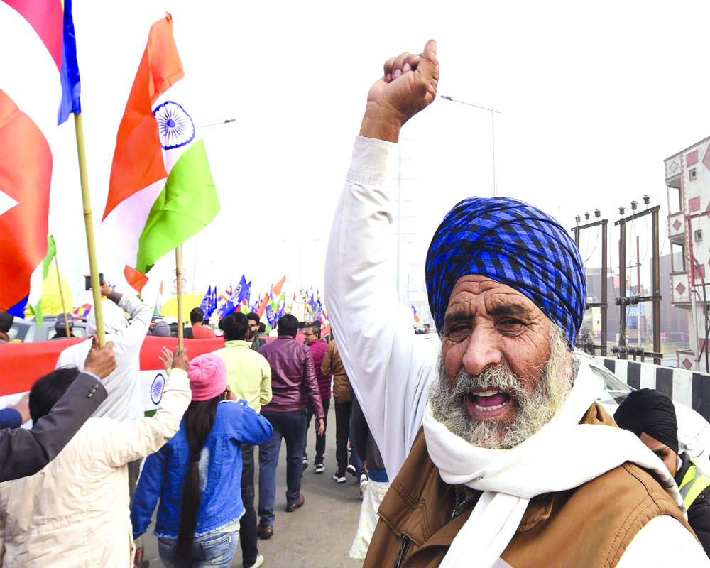 Farmers’ tractor march intact, but won’t hit R-Day
