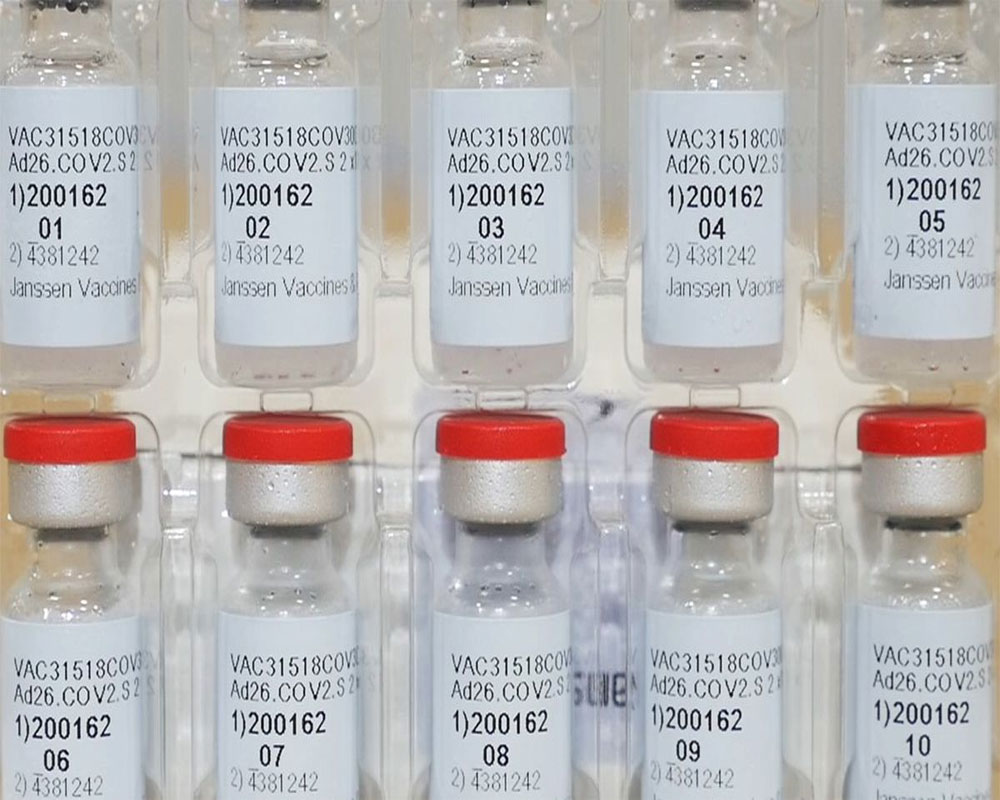 First US J&J vaccine doses shipping Sunday night