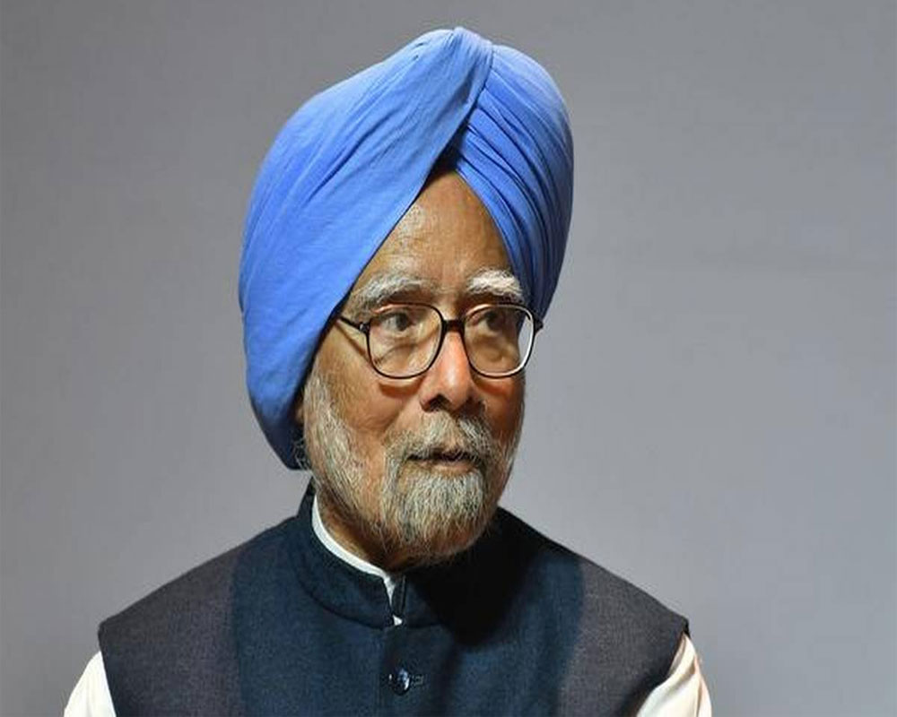 Former PM Manmohan Singh tests positive for COVID-19, admitted to AIIMS