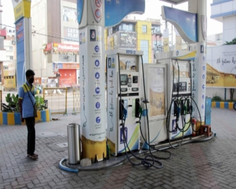 Fuel prices resurge after two-day break