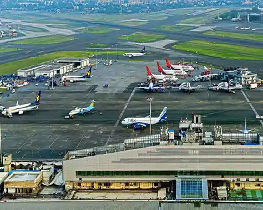 Govt plans to sell residual stake in four airports