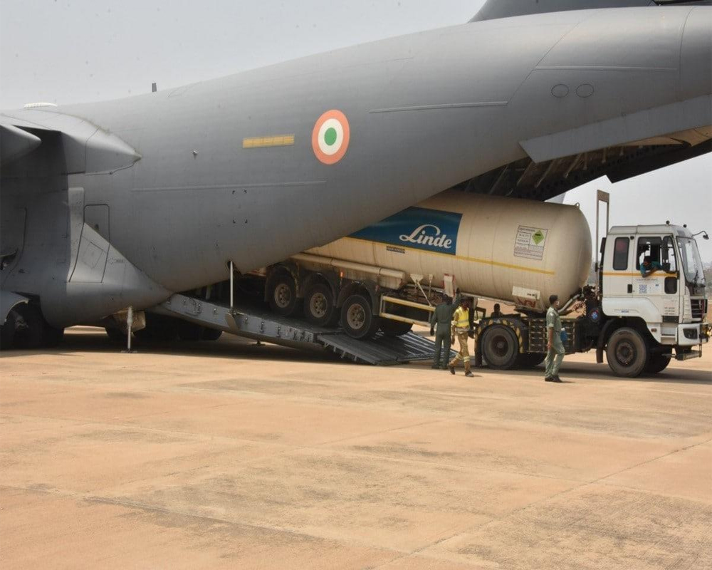 IAF sends aircraft to Dubai to bring 7 empty cryogenic oxygen containers